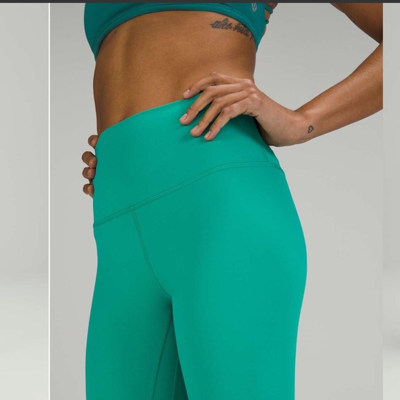 lululemon Align Short 8" Maldives Green Size 2 - Picture 4 of 8